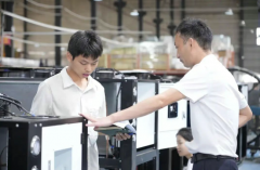 <b>为更好的工作环境，也为更有温度的企业未来</b>